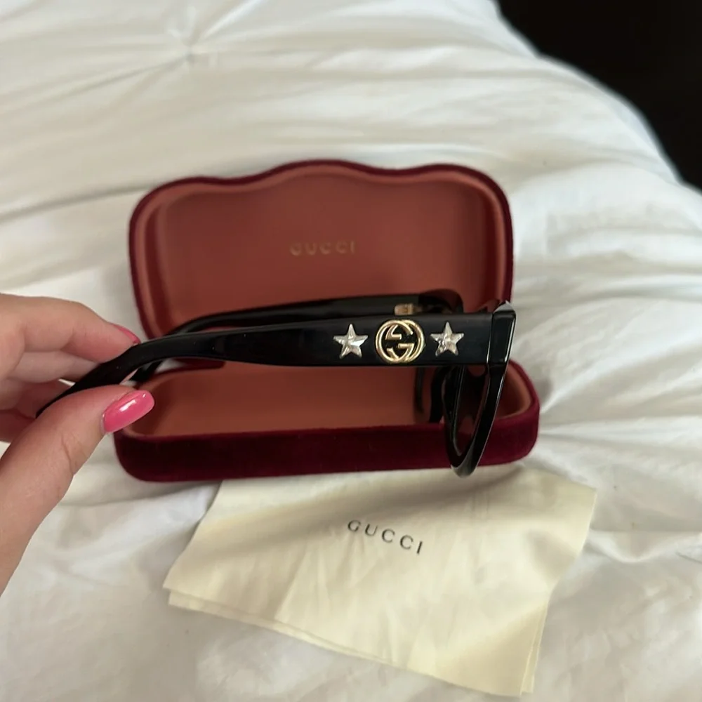 Gucci Women's Black Fashion Square Sunglasses 49mm - Picture 4 of 6
